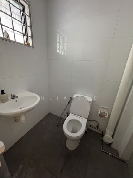 Centrium Square, 320 Serangoon Road, 950 sqft, Medical For Rent, by Julia Lee, 25549269 - CommercialGuru.com.sg