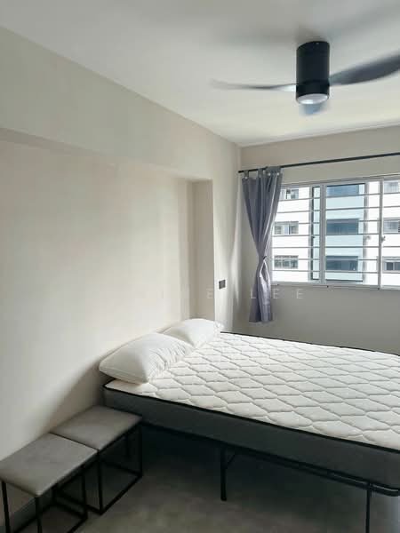 692B Choa Chu Kang Crescent, 692B Choa Chu Kang Crescent, Room Rental, 100 sqft, HDB Flat For Rent, by Karine Lee, 25549411 - PropertyGuru.com.sg