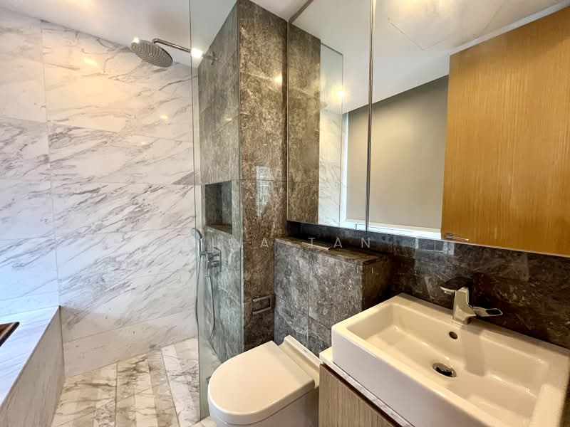 The Peak @ Cairnhill II, 61 Cairnhill Circle, 2 Bedrooms, 904 sqft, Condominium For Rent, by Gina Tan, 25549594 - PropertyGuru.com.sg