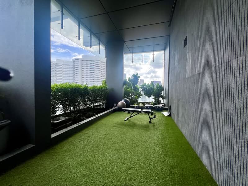 The Peak @ Cairnhill II, 61 Cairnhill Circle, 2 Bedrooms, 904 sqft, Condominium For Rent, by Gina Tan, 25549594 - PropertyGuru.com.sg