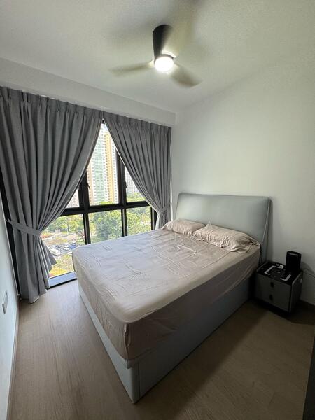 Irwell Hill Residences, 2 Irwell Hill, 2 Bedrooms, 667 sqft, Condominium For Rent, by Melissa Chang, 25549796 - Bedroom - PropertyGuru.com.sg