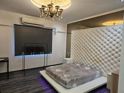 For Rent - Pasir Panjang Court