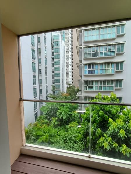 Loft @ Nathan, 31 Nathan Road, 1 Bedroom, 452 sqft, Condominium For Rent, by Kan Li Ling, 25549951 - Balcony - PropertyGuru.com.sg