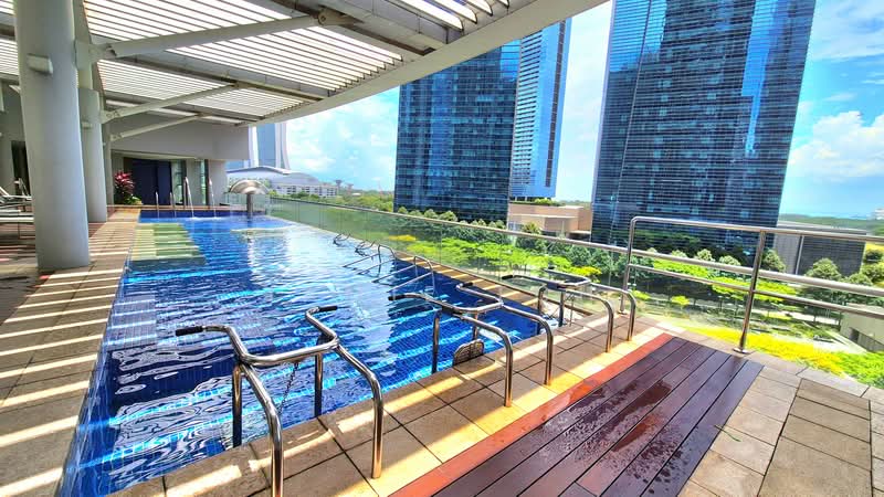 The Sail @ Marina Bay, 6 Marina Boulevard, Room Rental, 200 sqft, Condominium For Rent, by Jamie Toh, 25550089 - Pool - PropertyGuru.com.sg