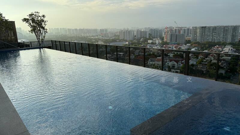LIV @ MB, 114C Arthur Road, 1 Bedroom, 517 sqft, Condominium For Rent, by David Puah 潘基文, 25550153 - Pool - PropertyGuru.com.sg