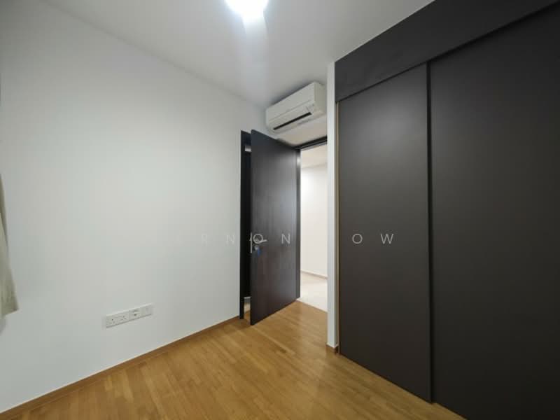 Park Colonial, 2 Woodleigh Lane, 4 Bedrooms, 1,249 sqft, Condominium For Rent, by Vernon Low, 25550350 - PropertyGuru.com.sg