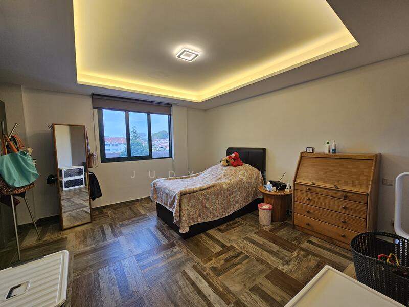 Tagore Avenue Corner Terrace For Sale at S$ 6,280,000 | PropertyGuru Singapore - Bedroom