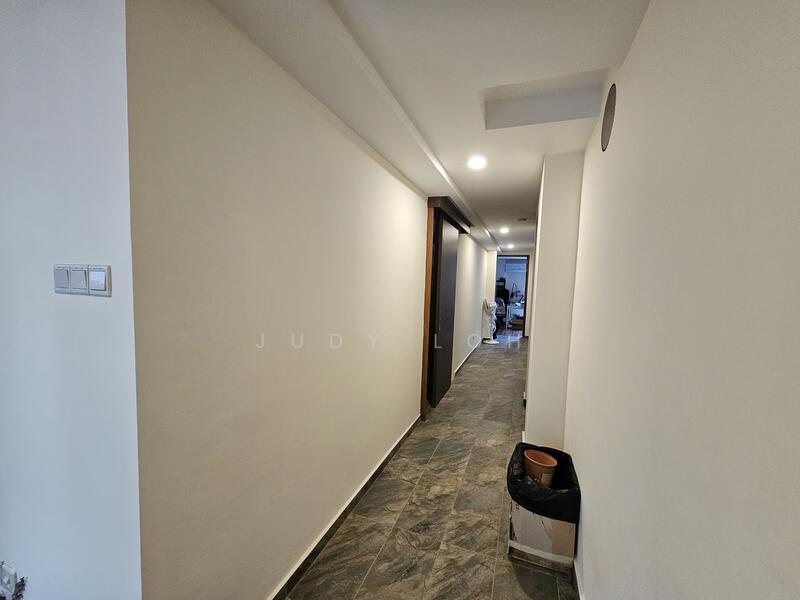 Tagore Avenue Corner Terrace For Sale at S$ 6,280,000 | PropertyGuru Singapore - Passageway