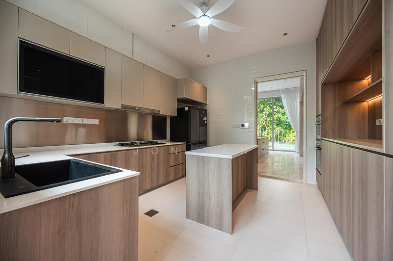 Wet Kitchen 