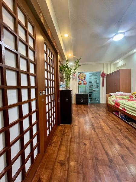 468 North Bridge Road, 468 North Bridge Road, Beach Road / Bugis / Rochor, 2 Bedrooms, 646 sqft, HDB Flat For Sale, by Haley Sim, 25550659 - Living - PropertyGuru.com.sg