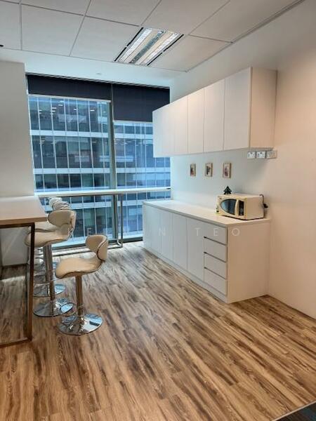 Downtown MRT - Nicely Fitted Office - Move in Condition, , 2,553 sqft, Office For Rent, by Kelvin Teo, 25550804 - Kitchen - CommercialGuru.com.sg