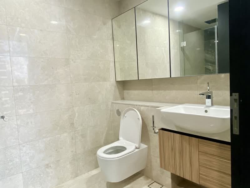 Pullman Residences, 18 Dunearn Road, 2 Bedrooms, 667 sqft, Condominium For Rent, by Leon Wee, 25551094 - PropertyGuru.com.sg