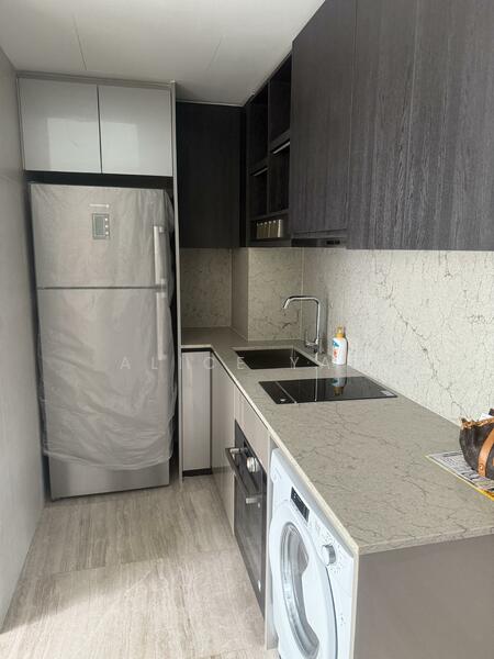 Neu at Novena, 27 Moulmein Rise, 2 Bedrooms, 545 sqft, Condominium For Rent, by Alice Yap, 25551213 - Kitchen - PropertyGuru.com.sg