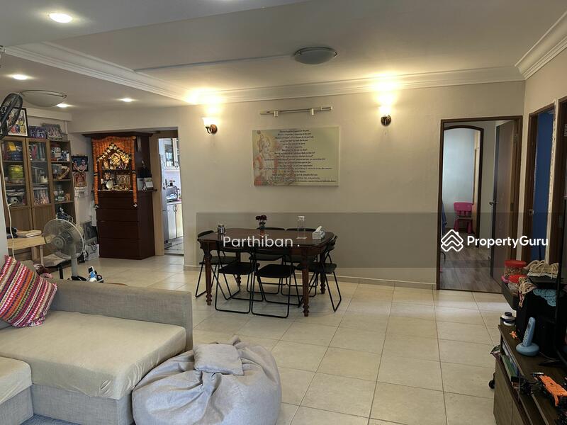 For Sale - 476 Sembawang Drive
