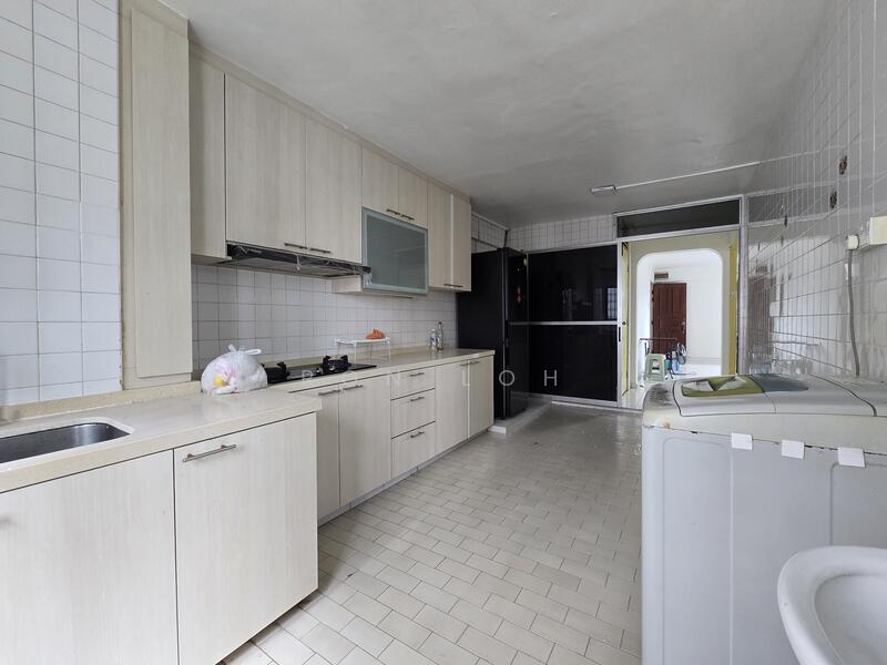 709 Hougang Avenue 2, 709 Hougang Avenue 2, 3 Bedrooms, 980 sqft, HDB Flat For Rent, by Ron Loh, 25551352 - Kitchen - PropertyGuru.com.sg