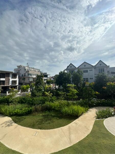 The Watergardens at Canberra, 33 Canberra Drive, 2 Bedrooms, 646 sqft, Condominium For Sale, by Shoan Siew, 25551394 - PropertyGuru.com.sg