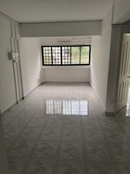 525 Ang Mo Kio Avenue 10, 525 Ang Mo Kio Avenue 10, 2 Bedrooms, 800 sqft, HDB Flat For Rent, by Darryl Lee, 25551491 - Living Room - PropertyGuru.com.sg