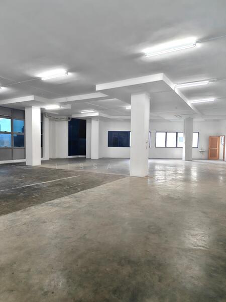 Uni-Tech Centre, 55 Toh Guan Rd East, 3,563 sqft, Factory / Workshop (B2) For Rent, by Lissa Teo, 25551516 - CommercialGuru.com.sg