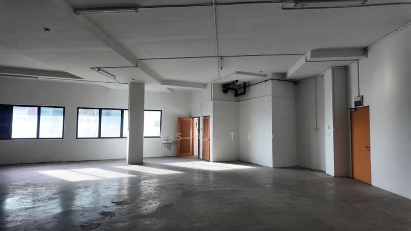 Uni-Tech Centre, 55 Toh Guan Rd East, 3,563 sqft, Factory / Workshop (B2) For Rent, by Lissa Teo, 25551516 - CommercialGuru.com.sg
