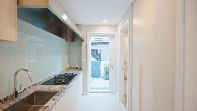 Brand New Telok Kurau Bungalow, Telok Kurau Area, 6 Bedrooms, 5,092 sqft, Detached House For Sale, by Francis Low, 25551903 - PropertyGuru.com.sg