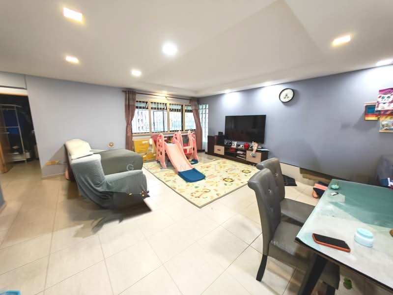 686A Choa Chu Kang Crescent, 686A Choa Chu Kang Crescent, 3 Bedrooms, 1,184 sqft, HDB Flat For Sale, by Glen Tay, 25552405 - PropertyGuru.com.sg
