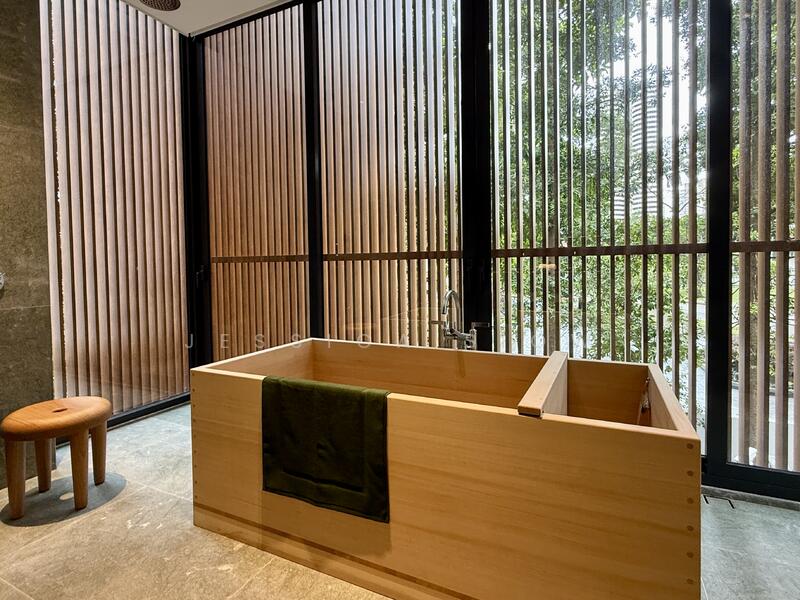 hinoki bathtub