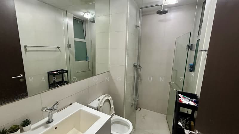 The Rochester Residences, 33 Rochester Drive, Room Rental, 100 sqft, Condominium For Rent, by Mario Ong Jun Zhi, 25552612 - Bathroom - PropertyGuru.com.sg