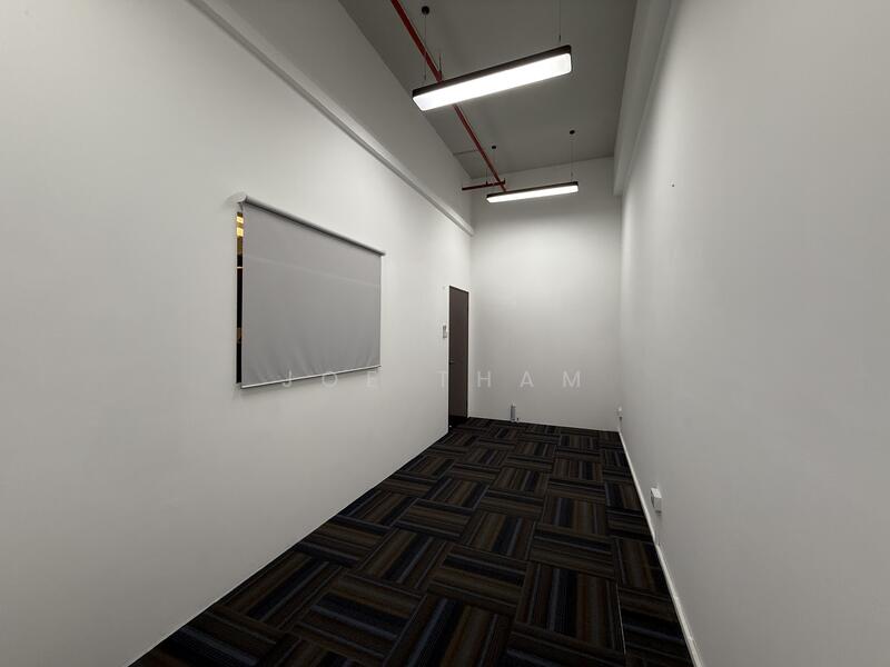 Primz Bizhub, 21 Woodlands Close singapore, 160 sqft, Light Industrial (B1) For Rent, by Joe Tham, 25552619 - Corridor - CommercialGuru.com.sg