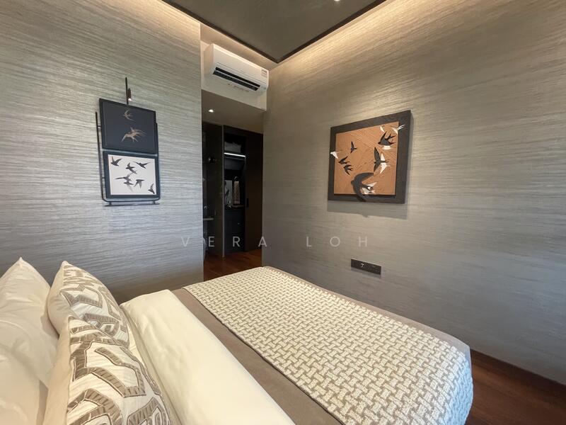 One Marina Gardens Apartment For Sale at S$ 4,702,800 | PropertyGuru Singapore - Bedroom