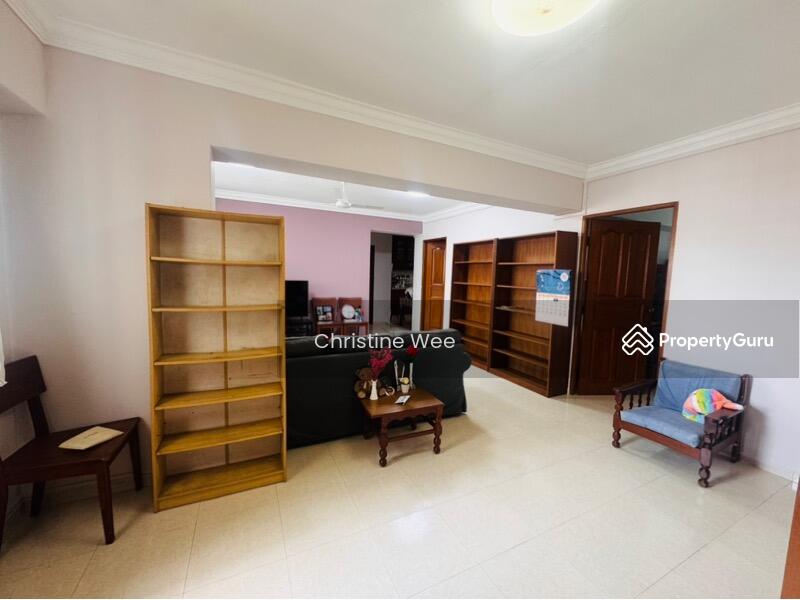 For Sale - 411 Serangoon Central
