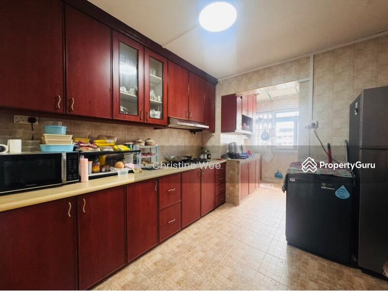 For Sale - 411 Serangoon Central