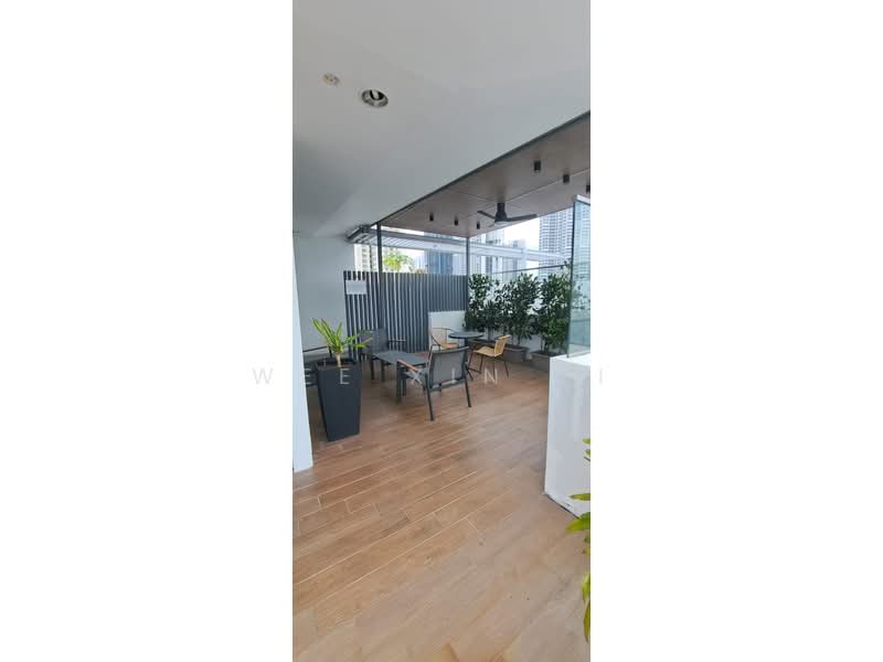 Alexis Condominium For Sale at S$ 1,180,000 | PropertyGuru Singapore - Balcony