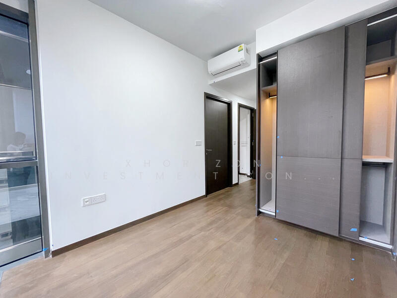 RV Altitude Condominium For Sale at S$ 1,780,000 | PropertyGuru Singapore - Bedroom