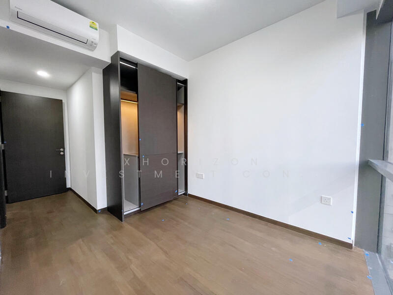 RV Altitude Condominium For Sale at S$ 1,780,000 | PropertyGuru Singapore - Bedroom