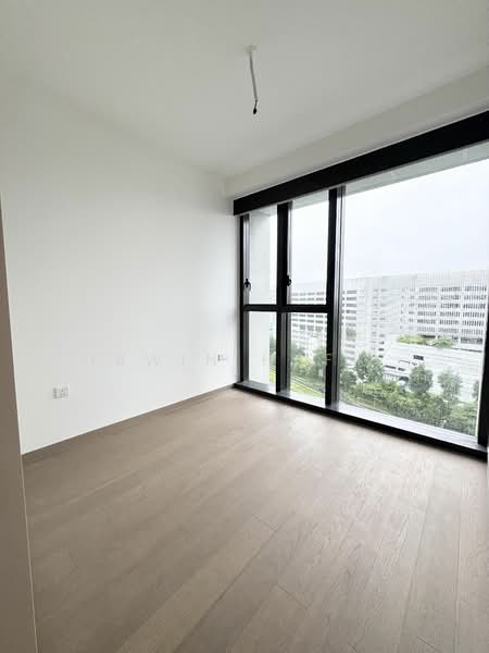 Penrose, 20 Sims Drive, 2 Bedrooms, 646 sqft, Condominium For Rent, by Irwin Hafiz, 25553894 - PropertyGuru.com.sg