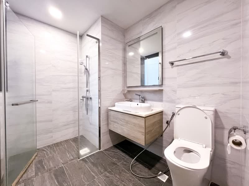 The Alps Residences, 101 Tampines Street 86, 2 Bedrooms, 700 sqft, Condominium For Rent, by June Ling, 25554123 - Bathroom - PropertyGuru.com.sg