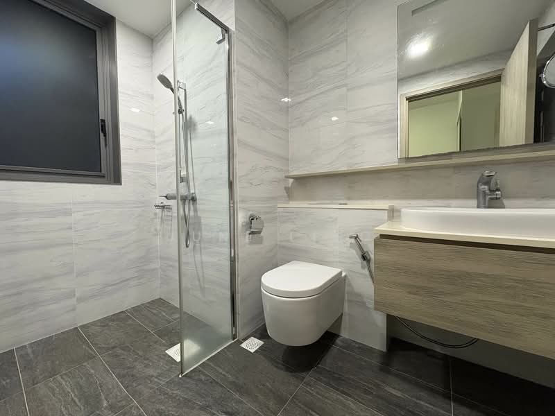 The Alps Residences, 101 Tampines Street 86, 2 Bedrooms, 700 sqft, Condominium For Rent, by June Ling, 25554123 - Bathroom - PropertyGuru.com.sg