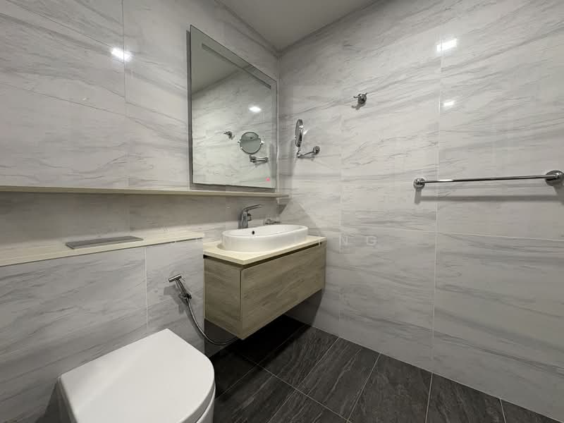 The Alps Residences, 101 Tampines Street 86, 2 Bedrooms, 700 sqft, Condominium For Rent, by June Ling, 25554123 - Bathroom - PropertyGuru.com.sg