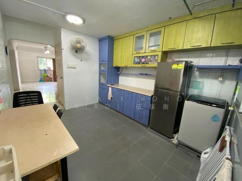 586 Ang Mo Kio Avenue 3, 586 Ang Mo Kio Avenue 3, Ang Mo Kio / Bishan / Thomson, 2 Bedrooms, 872 sqft, HDB Flat For Sale, by Ng Pack Hong (Bird) 伍保衡, 25554140 - Kitchen - PropertyGuru.com.sg