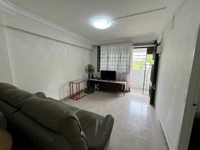 For Rent - 31 Holland Close