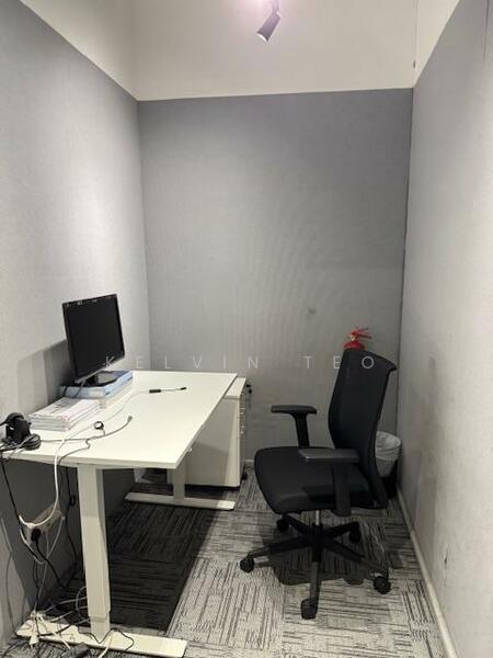 Telok Ayer MRT - Nicely Fitted Office With Good VIew, , 3,035 sqft, Office For Rent, by Kelvin Teo, 25554434 - CommercialGuru.com.sg