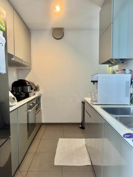 The Esta, 33 Amber Gardens, Room Rental, 110 sqft, Condominium For Rent, by Brandon Lau Zi Yang, 25554545 - PropertyGuru.com.sg