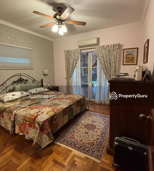 Master Bedroom en-suite 