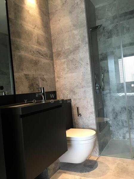 OUE Twin Peaks Condominium For Sale at S$ 1,190,000 | PropertyGuru Singapore