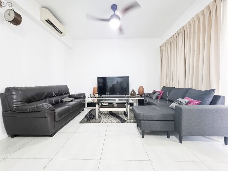 Parc Centros, 86 Punggol Central, 3 Bedrooms, 1,141 sqft, Condominium For Rent, by Koh Chee Wei (Victor Koh), 25555407 - Living Room - PropertyGuru.com.sg