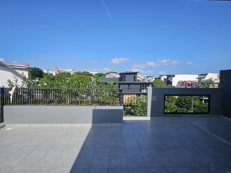 For Sale - ⭐️⭐️LANDED7772@ Spacious All New Semi D only $2,0xx PSF | Walk to Park | Kembangan
