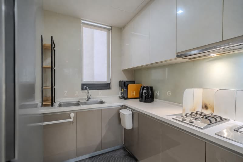 d'Leedon (Former Farrer Court), 15 Leedon Heights, Tanglin / Holland / Bukit Timah, 3 Bedrooms, 1,787 sqft, Condominium For Sale, by Zack Chong, 25555703 - Kitchen - PropertyGuru.com.sg