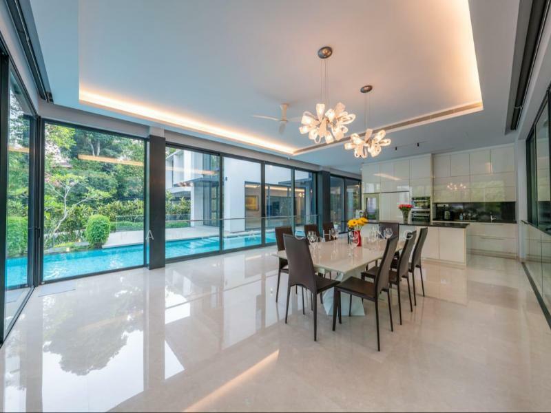 For Sale - EWART PARK GCBA ⭐️ BEAUTIFUL DETACHED ⭐️ HI CEILINGS ⭐️ LIFT POOL ☎️ PAM 9022 8600