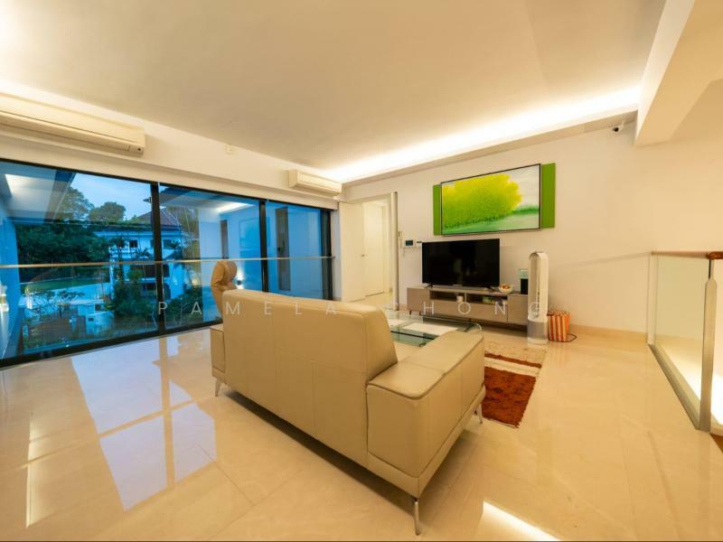 For Sale - EWART PARK GCBA ⭐️ BEAUTIFUL DETACHED ⭐️ HI CEILINGS ⭐️ LIFT POOL ☎️ PAM 9022 8600