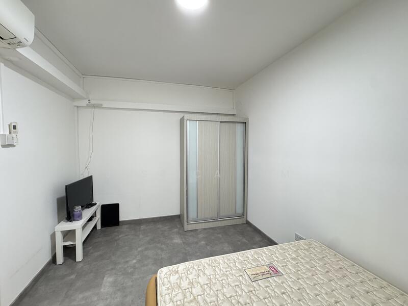 280 Bukit Batok East Avenue 3, 280 Bukit Batok East Avenue 3, 2 Bedrooms, 688 sqft, HDB Flat For Rent, by Jessica Lim, 25556330 - Bedroom - PropertyGuru.com.sg